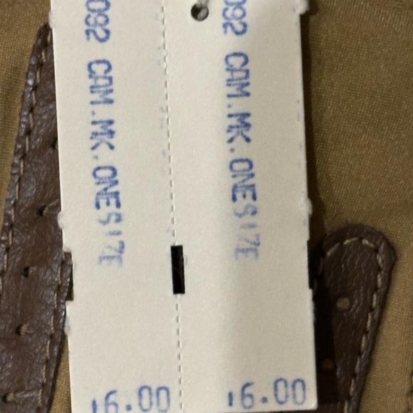 Isotoner Tan and Brown Gloves - Picture 3 of 5